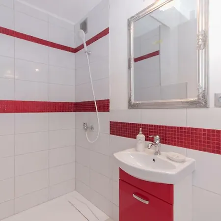 Sloneczne 아파트 슈비노우이스쳬